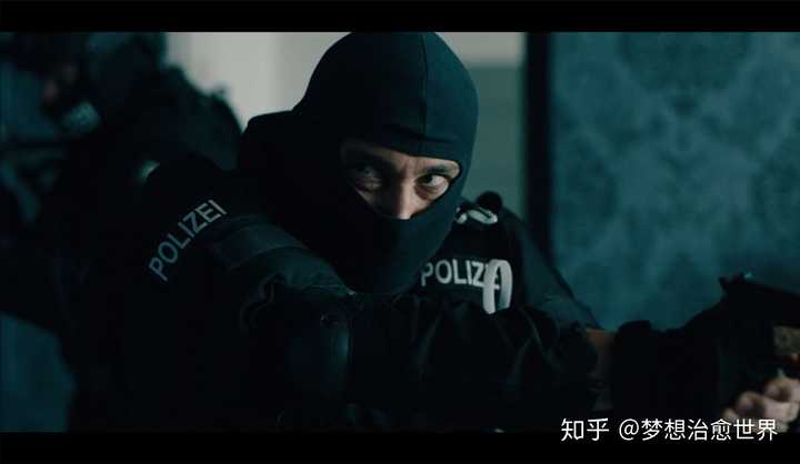 如何评价柏林之狗?