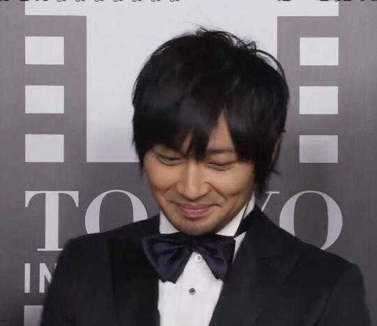 画像をダウンロード中村悠一性格 壁紙日本で最も人気のあるhdd