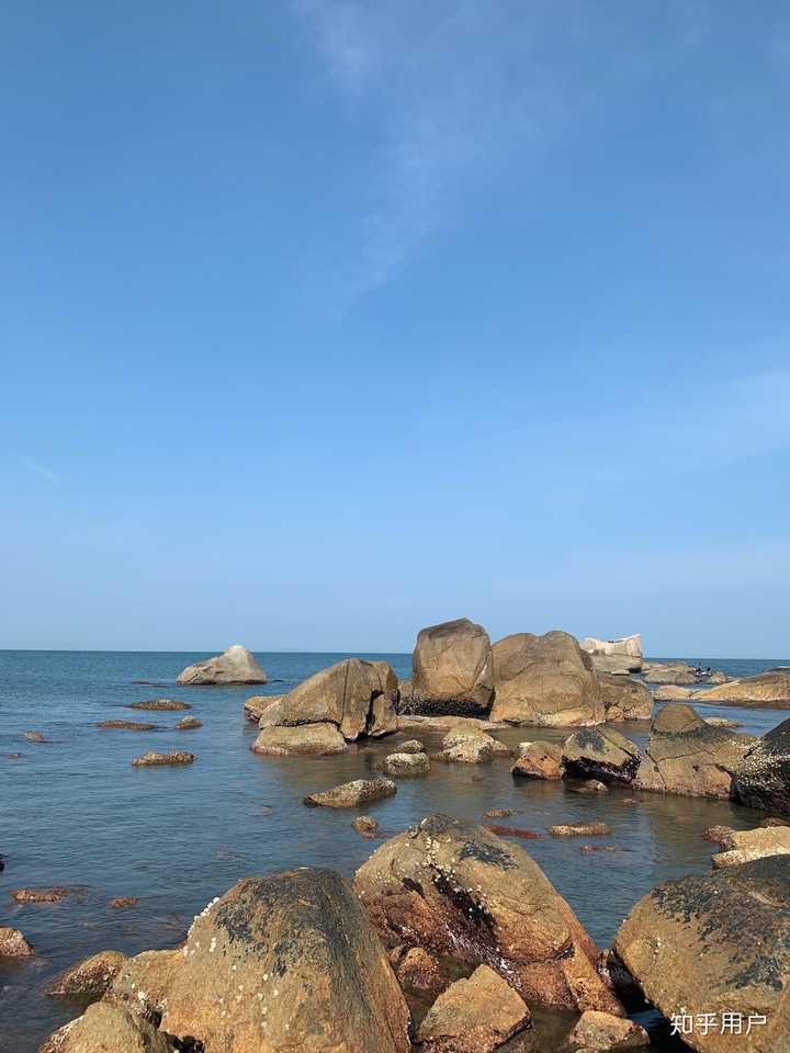 中国有什么比较小众的安静海边旅游城市?