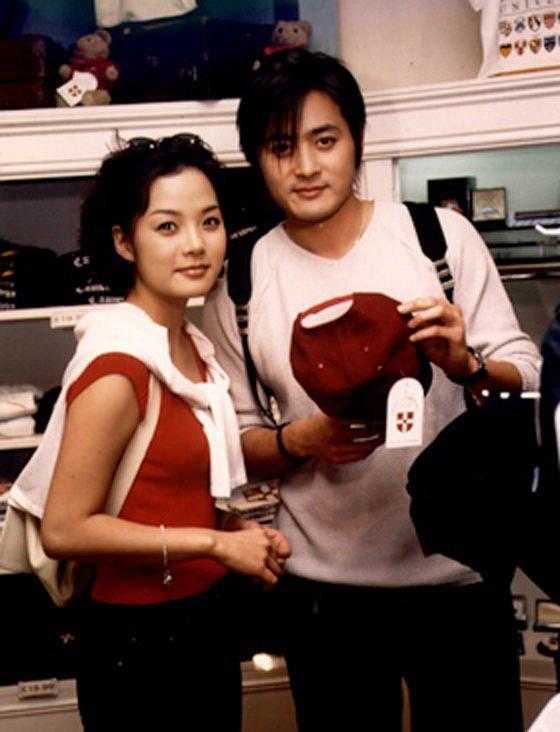 图片20查看更多简介影人:金廷恩 / 张东健 / 蔡琳 / 韩在硕 / 金素妍