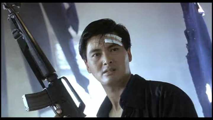 小马哥刁着牙签的时候小马?不是,是阿健啊