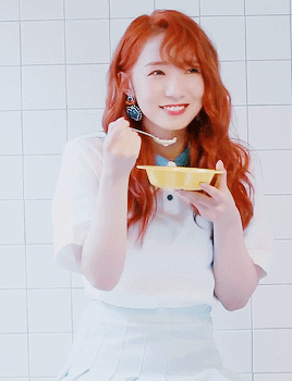 如何评价宇宙少女孟美岐?