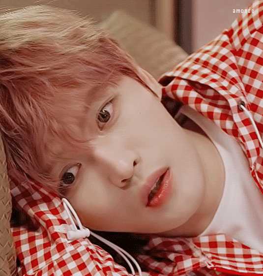 谁能给我科普一下金在中在sm的经历,还有他和李秀满的爱恨情仇?