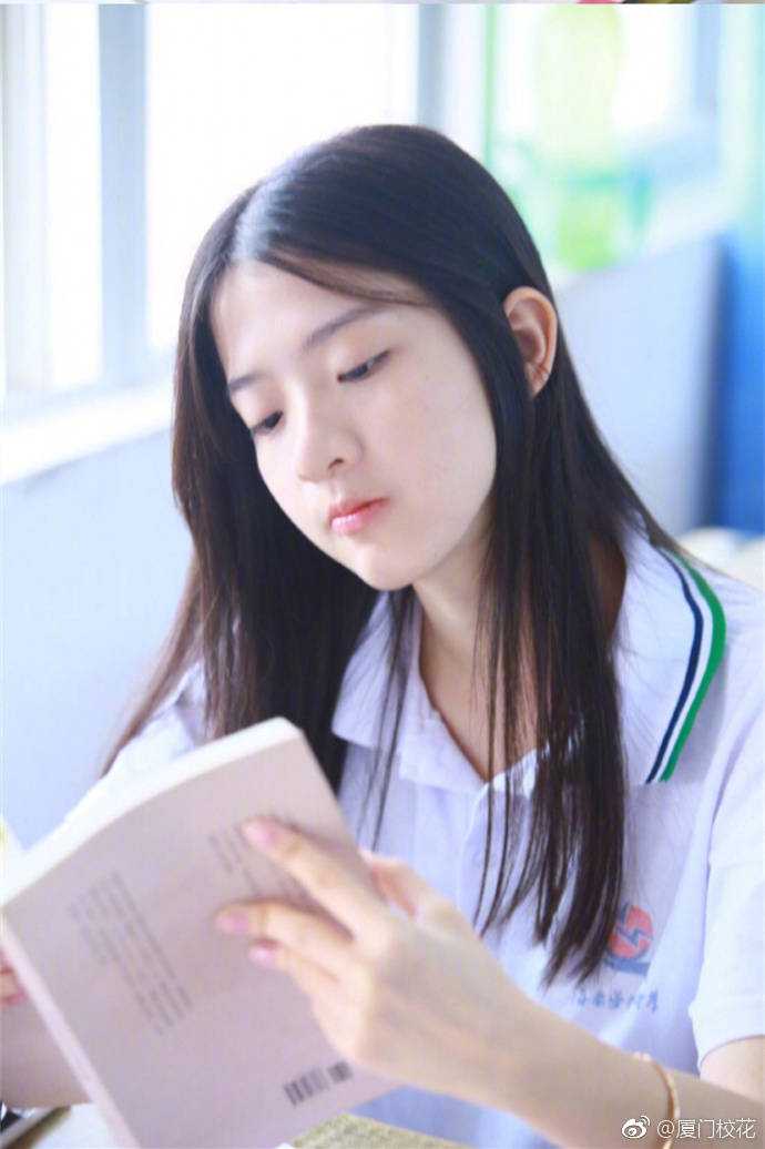 虞佳瑞已经被贴了还是高赞回答,那我来贴这个好了