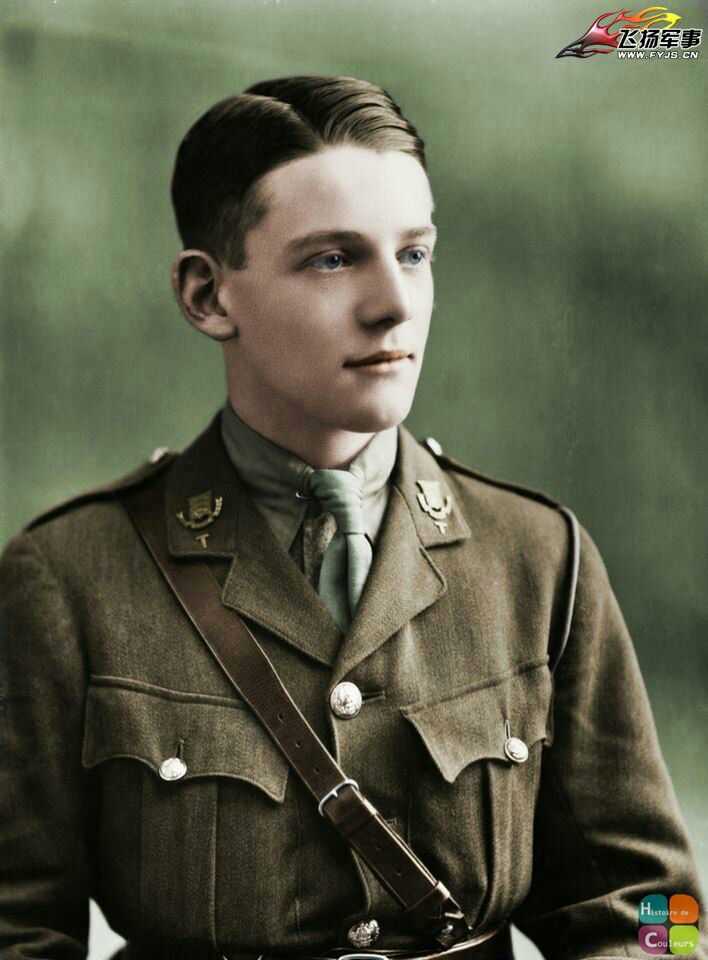 我个人偏爱苏系和英系的,先说英系 这两个都是一战时期的英军军官常