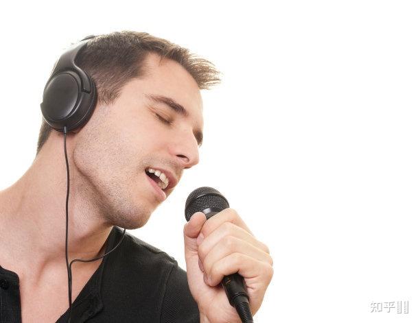 唱歌怎么让声音听起来饱满有感情？