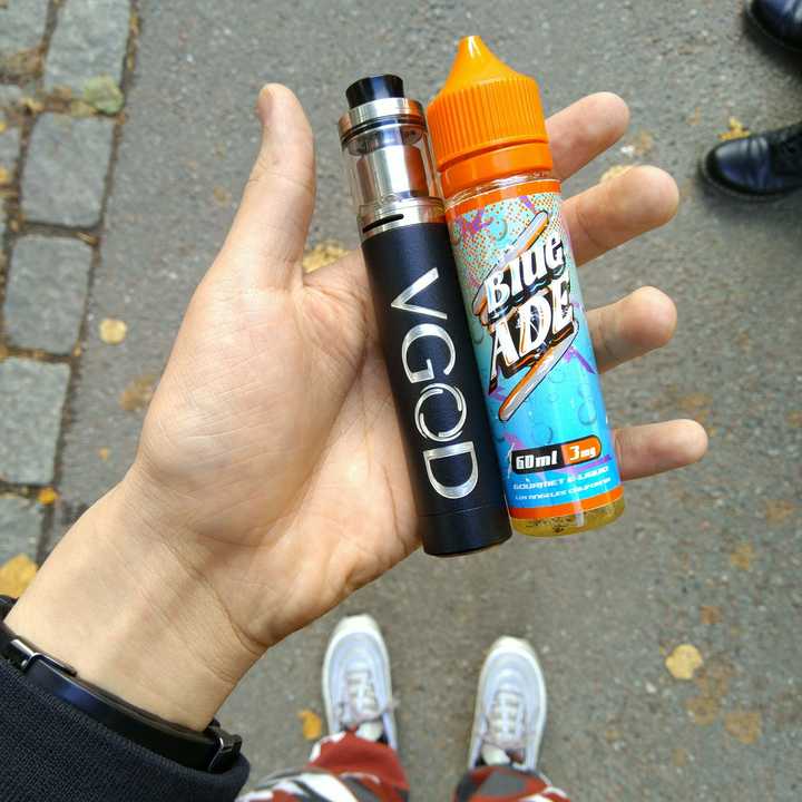 drag秒吸盒子,想配一个主要烟雾大一点的口感相对好点的diy雾化器,100