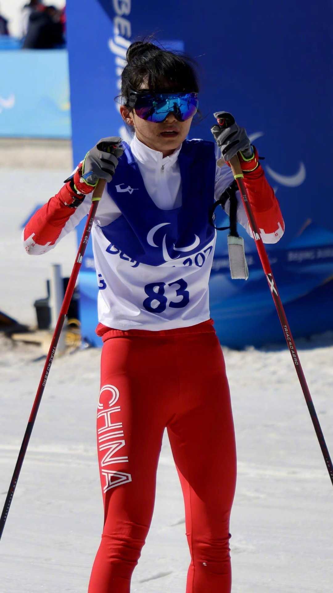 王跃获得女子中距离视障比赛铜牌