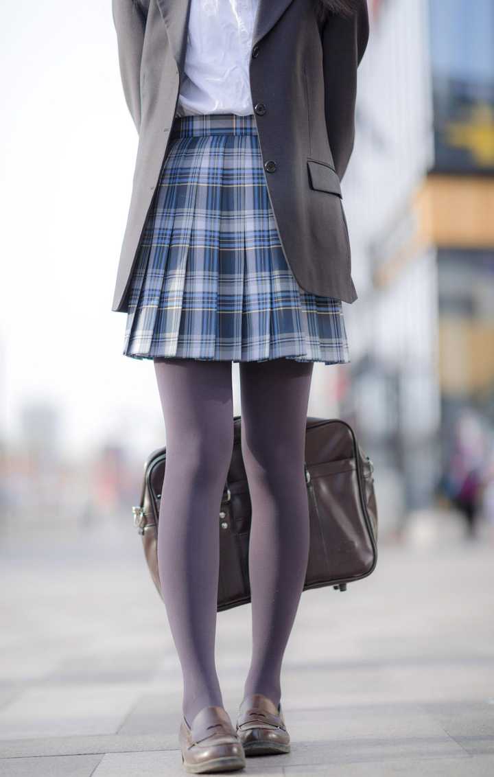 如何看待乐町联名天堂伞推出的jk 裙？