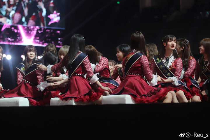 2018snh48第五届人气总决选有哪些没有被镜头捕捉的好玩的细节?