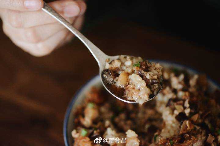 米饭加肉汤好吗 v2-867e306e4d70331fb46b455b33c2a932_r.jpg