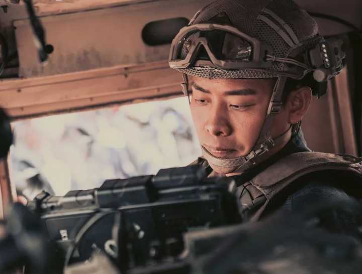 如何评价《红海行动》中张译的演技及杨锐这个角色?