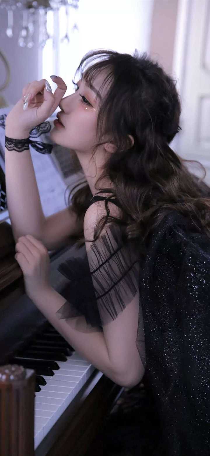 能否给些好看的聊天背景