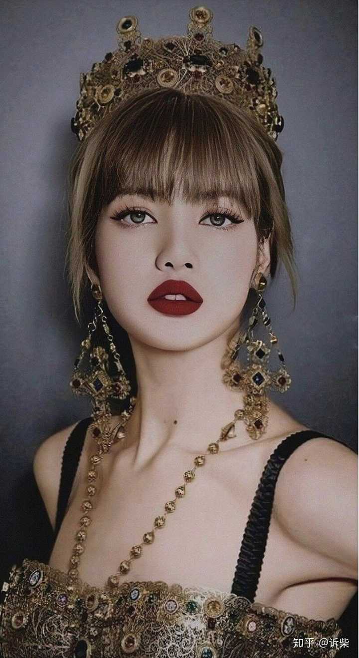 路人觉得lisa和irene谁更好看