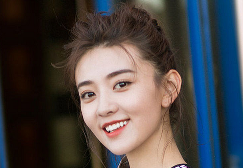 梁洁,周冬雨,关晓彤,徐娇四人,谁才是90后四小花旦之首?