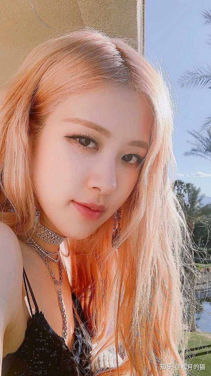 有没有blackpink罗婕ins的图啊,真的很吃她的颜啊?