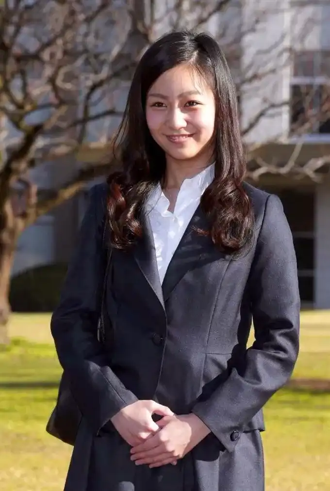 在日本皇室生活成长是怎样的一种体验 知乎