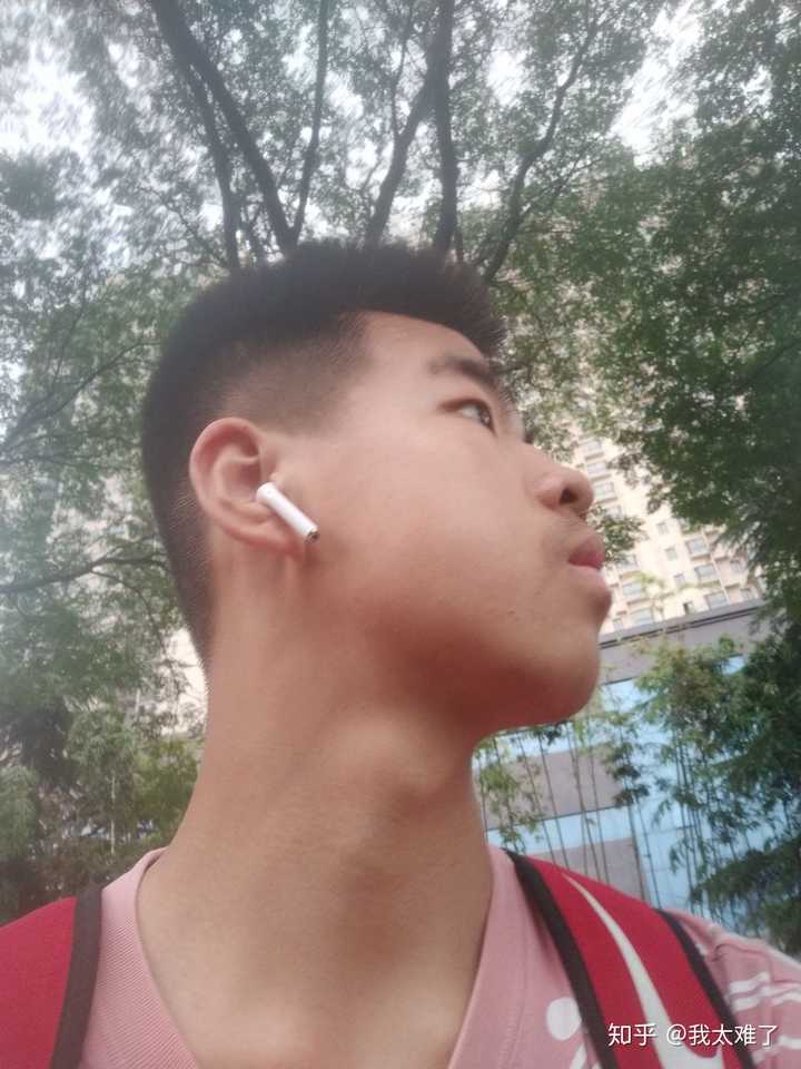 为什么我侧脸丑而且嘴巴还这么突我脂肪比较多咋办啊