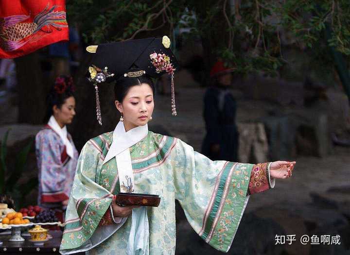 有哪些服化道很精良的电视剧?