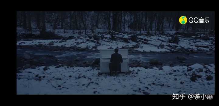 Lily这首歌说的什么 Lily歌曲表达的含意 歌曲lily表达什么意思