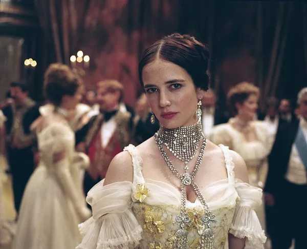 如何评价伊娃格林（Eva Green）? - 知乎