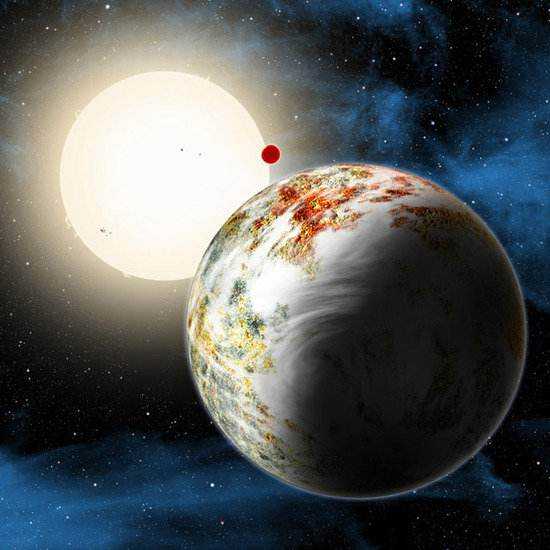 已知最大的岩石行星开普勒10c体积为地球的12倍,质量和海王星大致相等