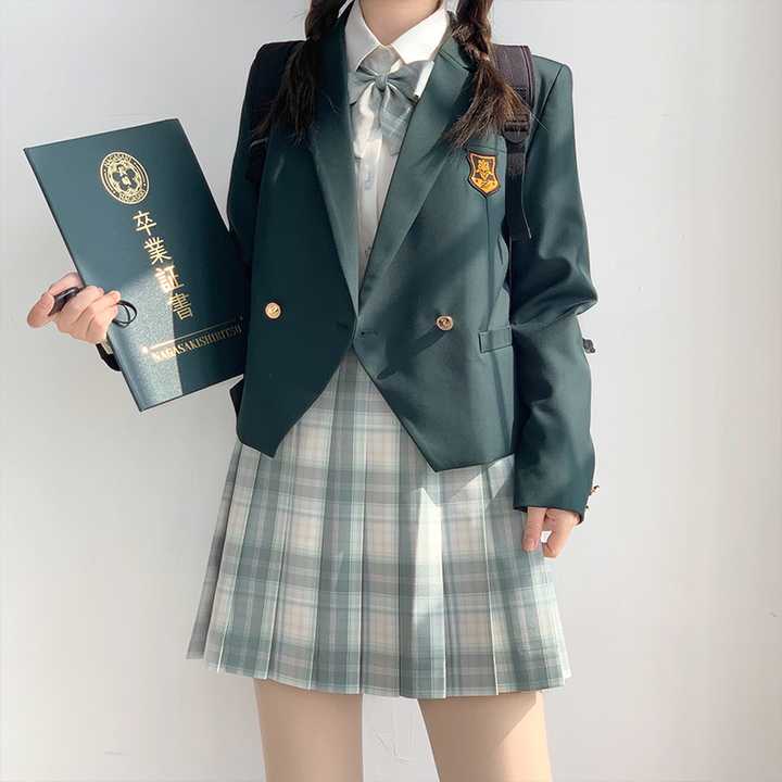 为什么女生喜欢穿jk 知乎 为什么女生喜欢穿jk 知乎