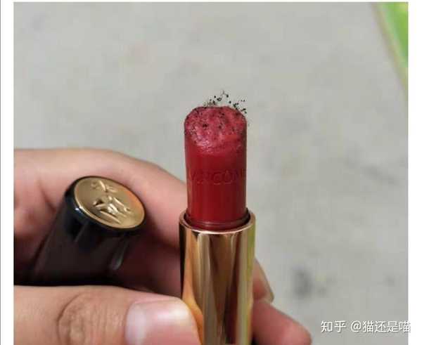 口红过期什么样?