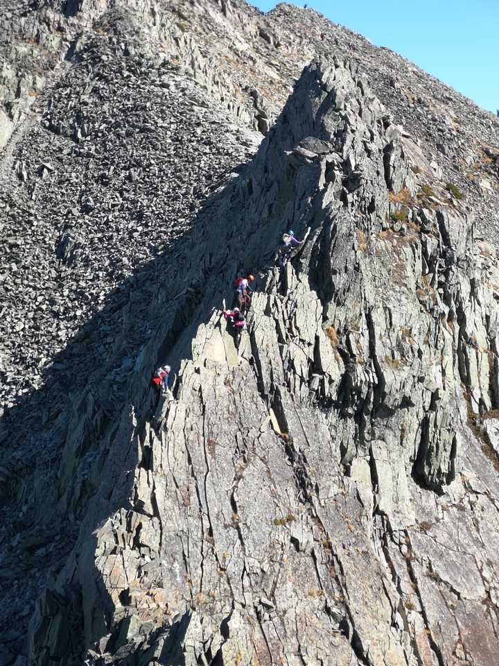 富士山海拔多高 富士山位置 富士山在哪个城市