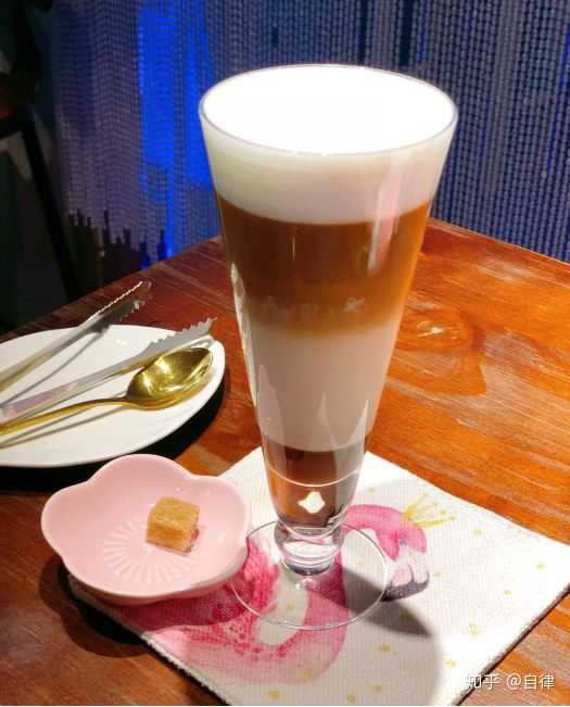 卡布奇诺和焦糖玛奇朵~奶泡非常非常丰富