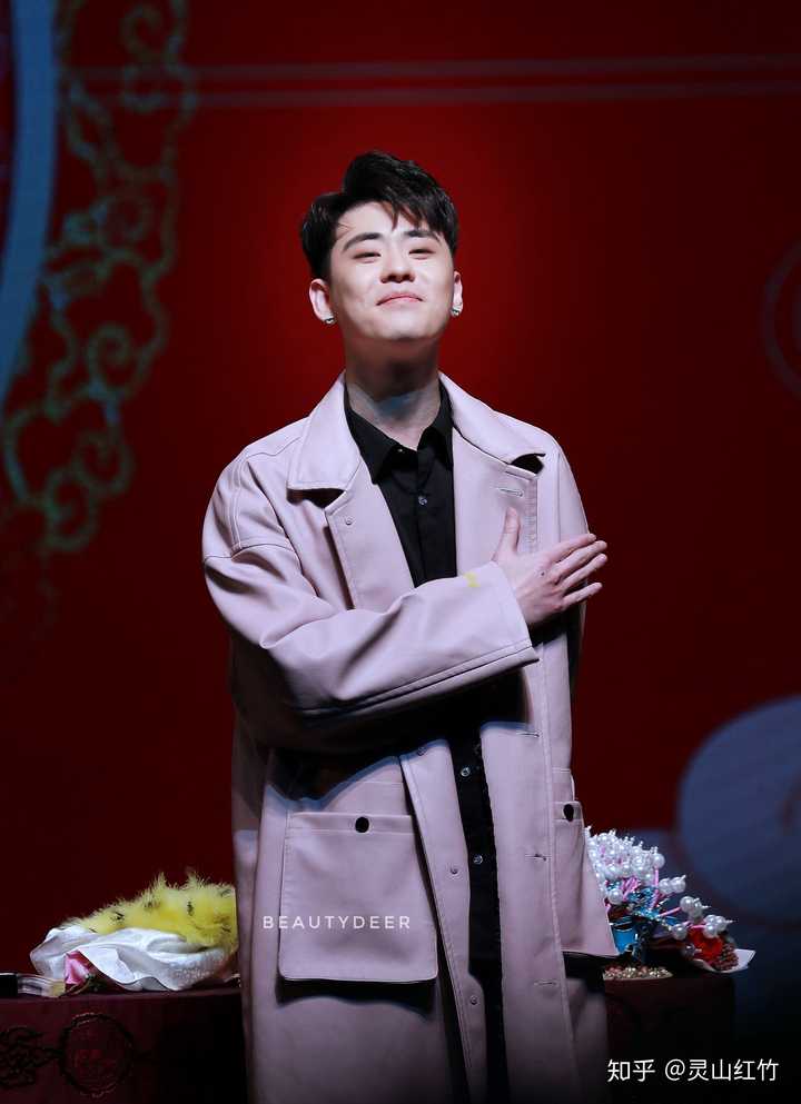 张云雷有哪些不为人知的的神仙美照?