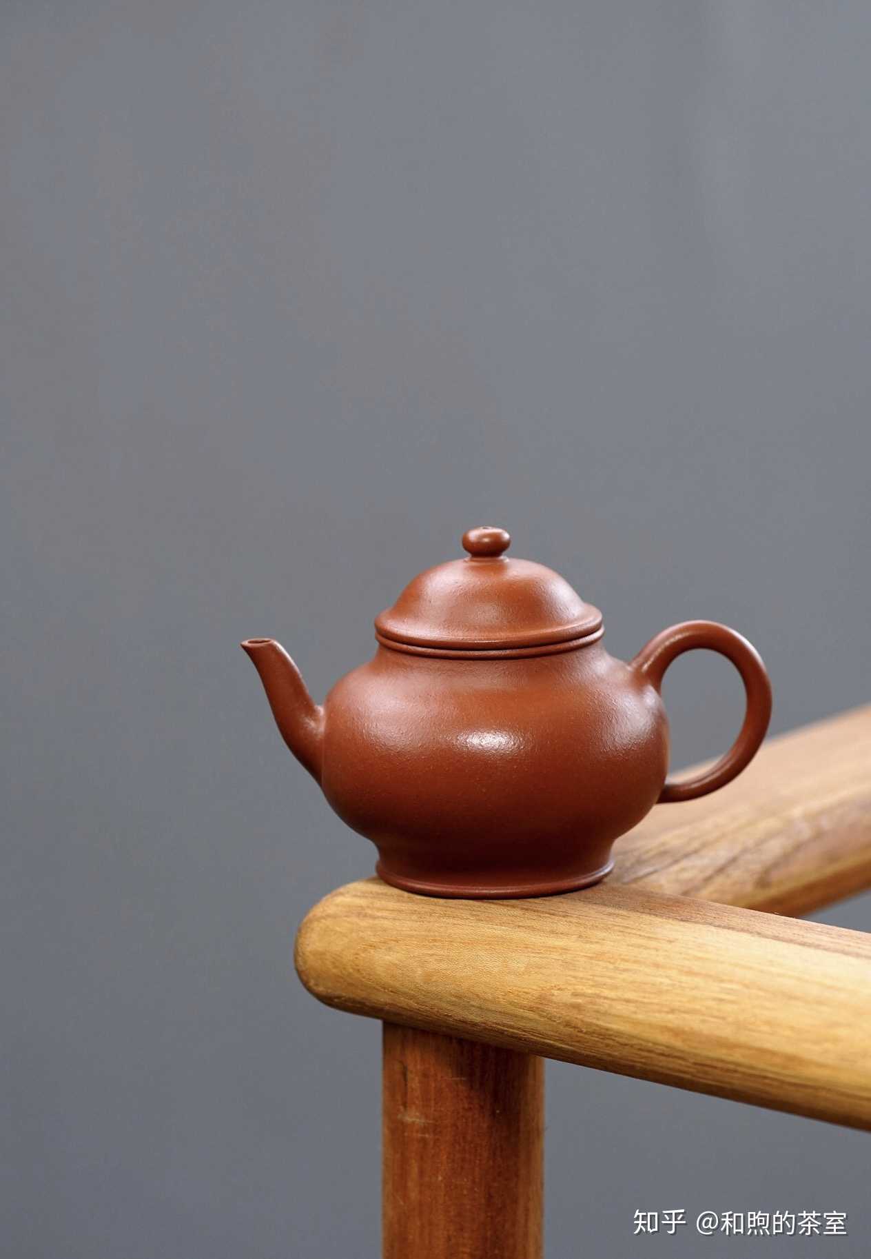 徐幼芬全手工摹清朱泥高笠帽,优质老朱泥,140cc