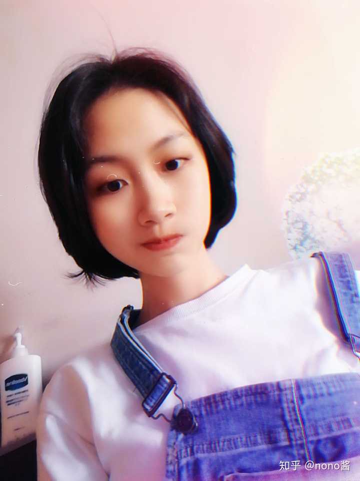 高个女生,头发少且细软,适合什么样的短发?