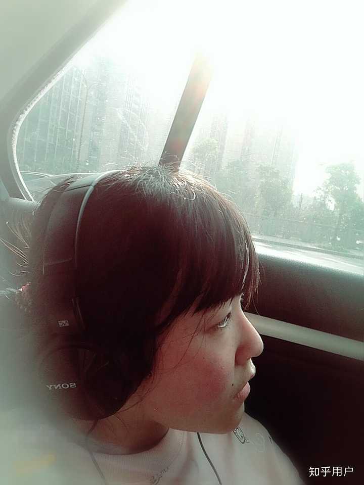 侧颜也不好看 哭哦