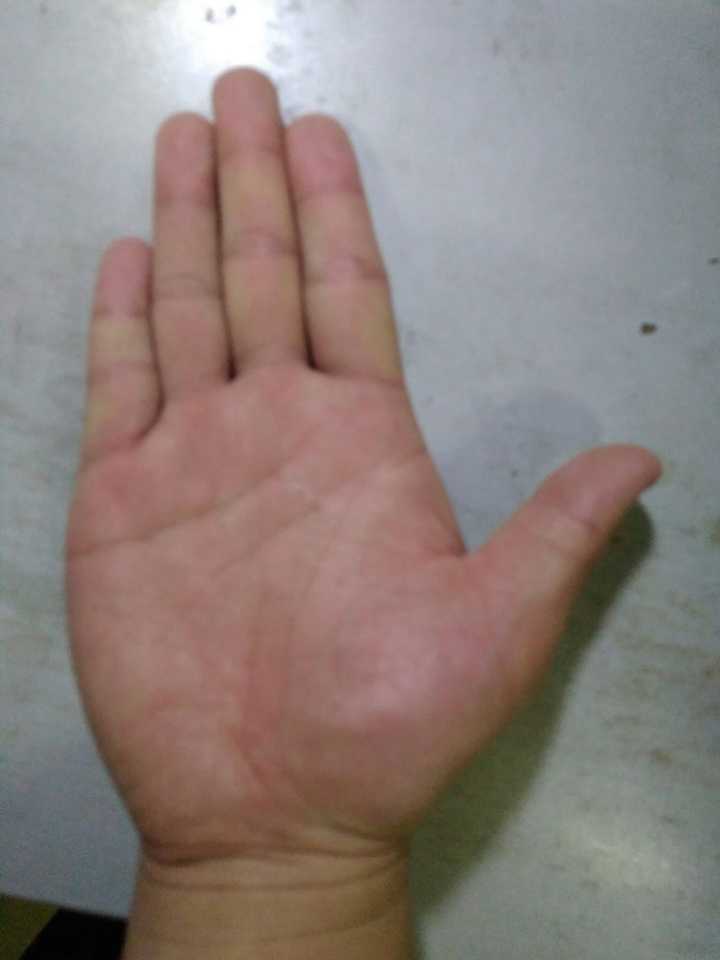 男生手很小是种怎样的体验 知乎
