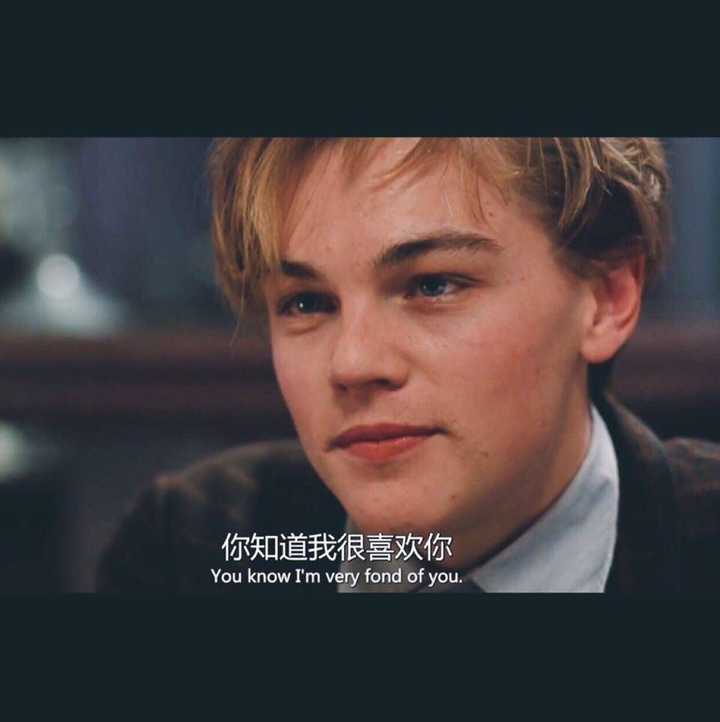 有哪些一句话电影台词背景做朋友圈背景图?