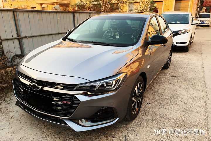 年大概10万块左右买什么车呢 知乎 年大概10万块左右买什么车呢 知乎