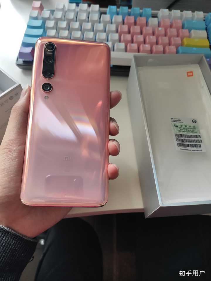 新上市的小米10哪个颜色更好看?