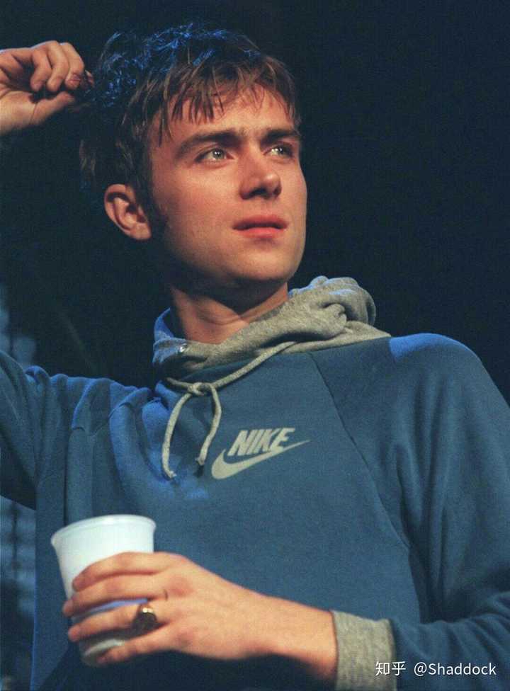 damon! 有颜有才!blur了解一下!