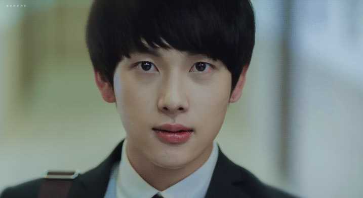 如何评价韩国演员任时完?