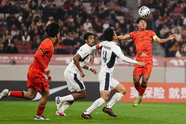 国青友谊赛，中国 U23 男足 2 比 2 战平泰国队，如何评价本场比赛？