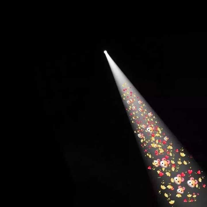 你用过哪些有趣的/有意义的微信朋友圈背景图?