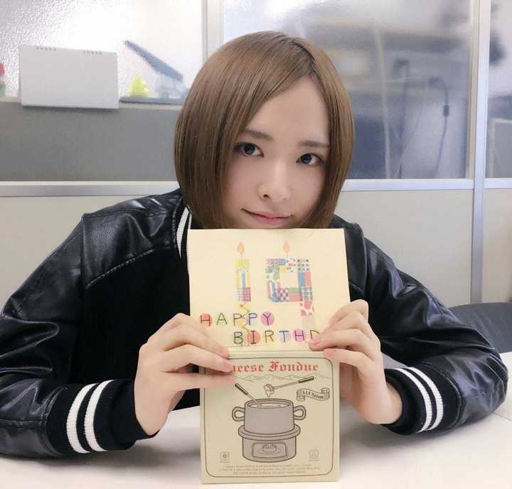 当然是星元裕月!太美了好吧!我好想长成这样啊!前方多图预警!