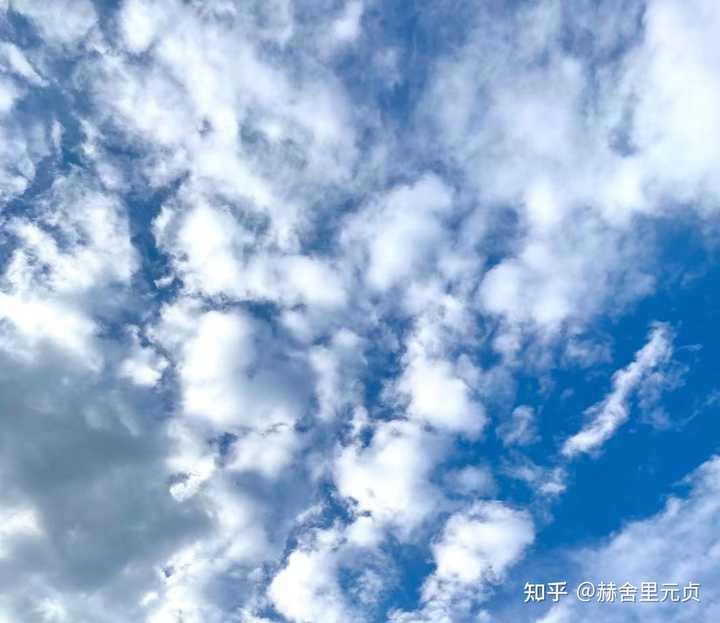 测体温需要几分钟 测体温哪个部位最准确 腋下37 2度算发烧吗