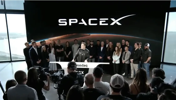 SpaceX 上市首日收涨 19.22%，市值达 2.1 万亿美元，怎样解读这一成绩？还会持续上涨吗？