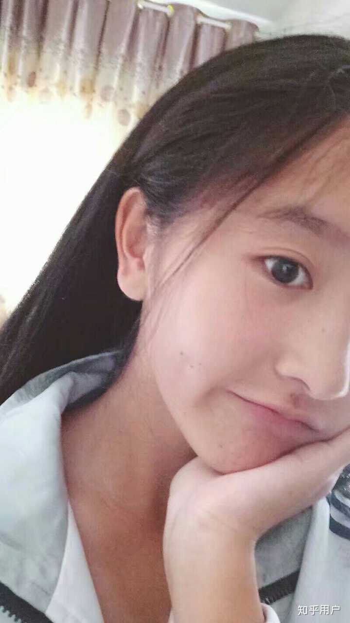 (女生都很臭美吗)