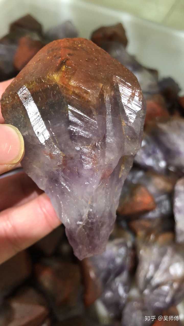 来自加拿大的极光23水晶,对我们来说,左手买进原料,右手输出成品,我们