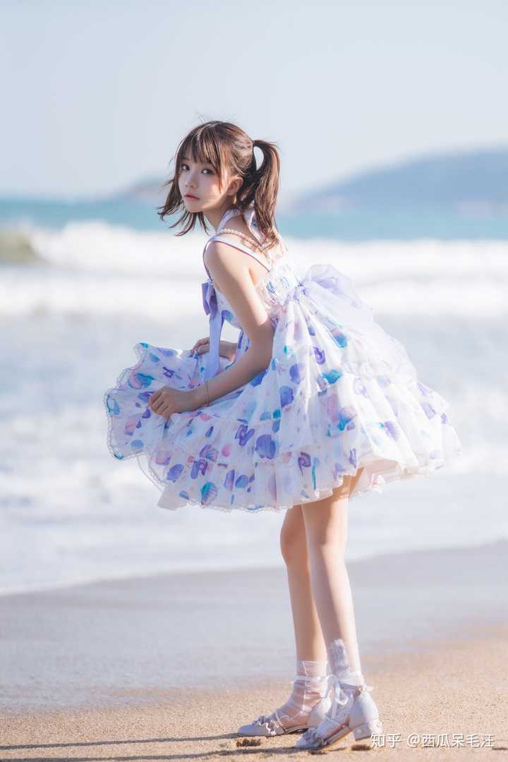 为什么越来越多的女孩子痴迷洛丽塔的装扮? - 知乎