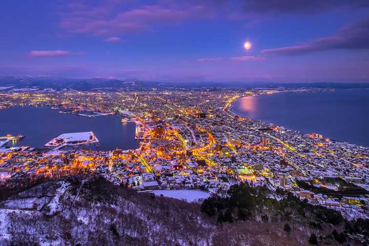 有哪些漂亮的城市夜景图 知乎