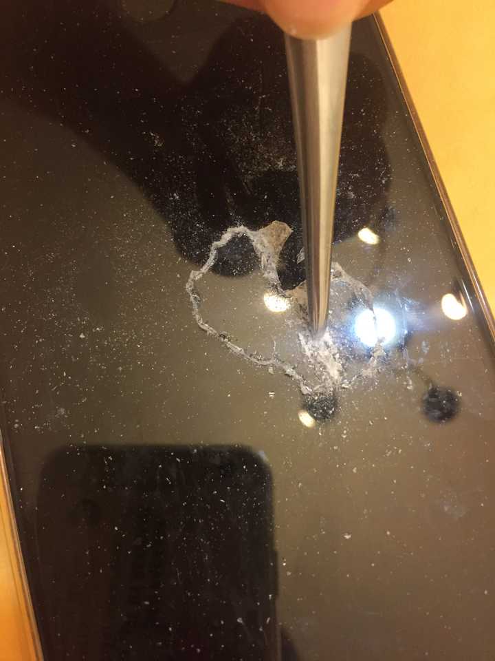 手机钢化膜撕不下来怎么办！怎么办？